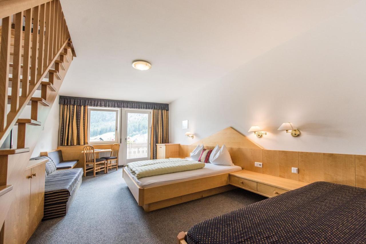 Hotel Fronza - Your Hike & Mountain Home Lutago Eksteriør billede