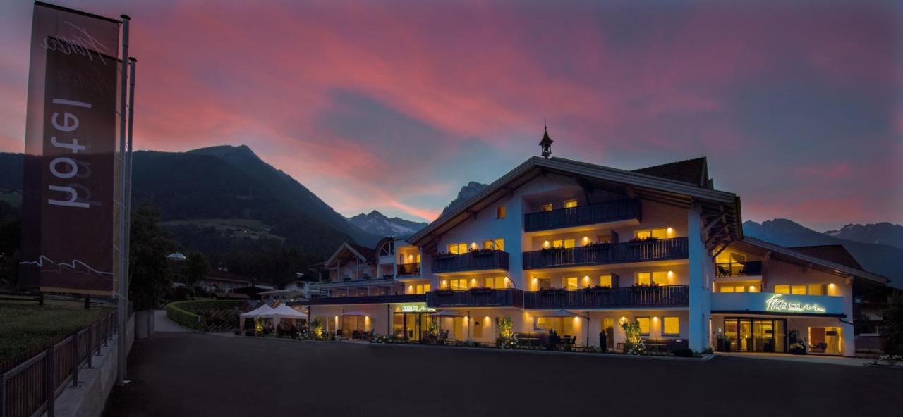Hotel Fronza - Your Hike & Mountain Home Lutago Eksteriør billede