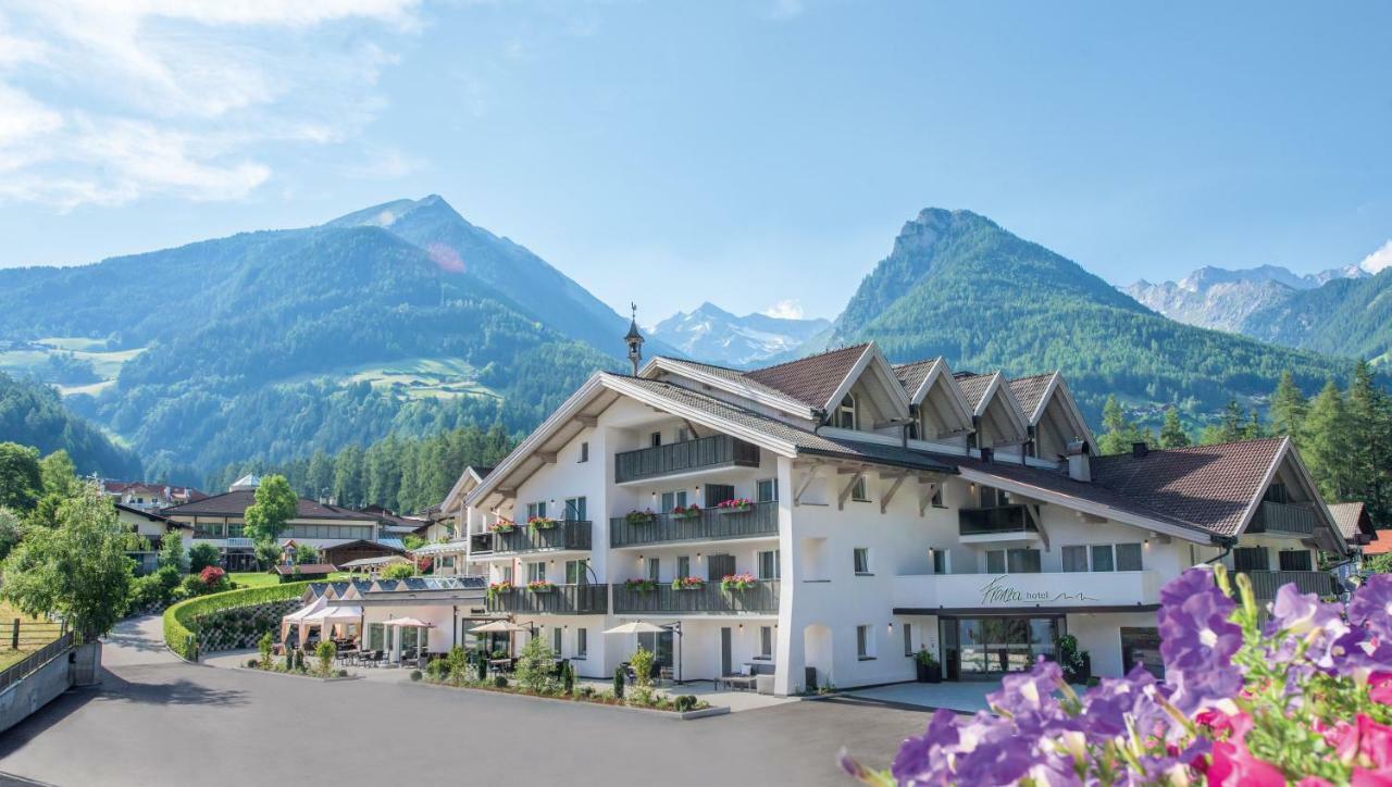 Hotel Fronza - Your Hike & Mountain Home Lutago Eksteriør billede